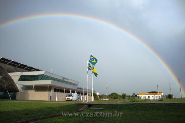 2013 – Aeroporto – Arco-íris